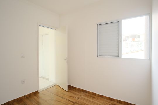 Quarto 2 de apartamento para alugar com 2 quartos, 36m² em Vila Carrão, São Paulo