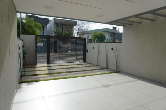 Garagem de casa de condomínio à venda com 2 quartos, 179m² em Jardim Jurupari (fazendinha), Santana de Parnaíba
