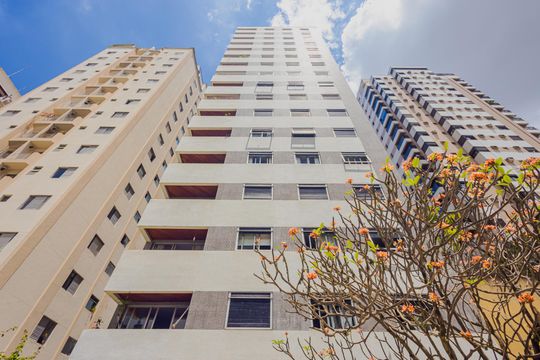Fachada de apartamento à venda com 2 quartos, 105m² em Sumarezinho, São Paulo
