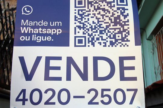 Código de casa à venda com 2 quartos, 70m² em Ramos, Rio de Janeiro