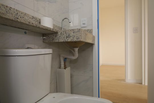 Banheiro de apartamento para alugar com 2 quartos, 52m² em Cidade Antônio Estêvão de Carvalho, São Paulo