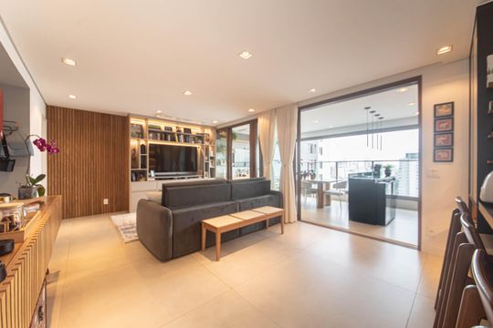 Apartamento para alugar com 2 quartos, 110m² em Campo Belo, São Paulo