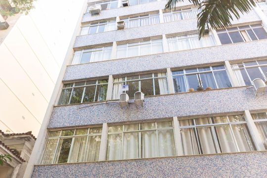 Plaquinha de apartamento à venda com 5 quartos, 160m² em Tijuca, Rio de Janeiro
