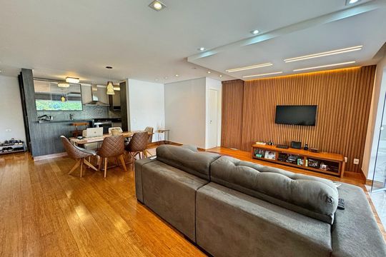 Apartamento à venda com 2 quartos, 115m² em Chácara Inglesa, São Paulo