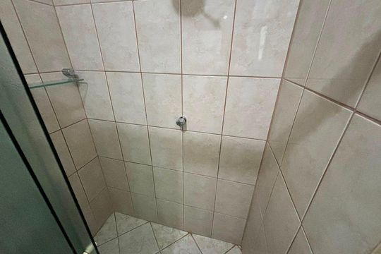 Banheiro de casa à venda com 3 quartos, 197m² em Vila Guaraciaba, Santo André