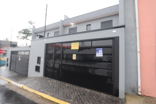 Fachada de casa à venda com 2 quartos, 85m² em Vila Prudente, São Paulo