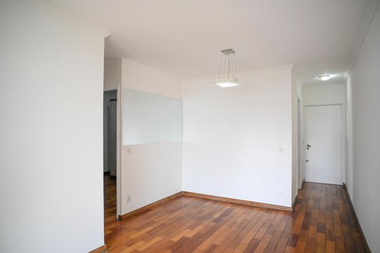 Sala de apartamento para alugar com 2 quartos, 57m² em Vila Gumercindo, São Paulo