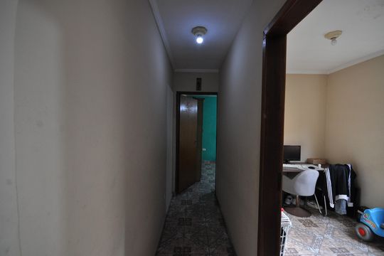 Corredor de casa à venda com 3 quartos, 116m² em Jardim Jacana, São Paulo