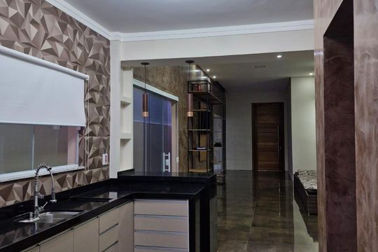Cozinha de casa para alugar com 3 quartos, 180m² em Sabaúna, Mogi das Cruzes