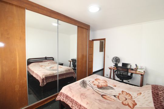 Quarto 1 de casa à venda com 4 quartos, 125m² em Jardim Peri, São Paulo
