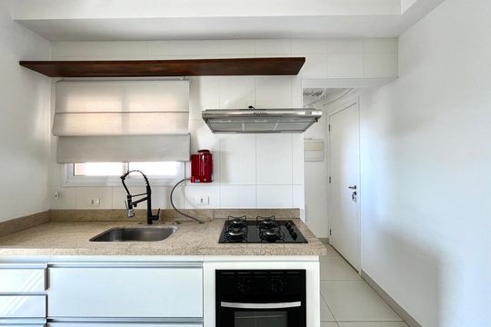 Cozinha de apartamento para alugar com 2 quartos, 73m² em Fazenda Santa Cândida, Campinas