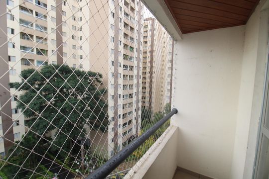 Sala - Varanda de apartamento à venda com 3 quartos, 68m² em Vila Dionisia, São Paulo