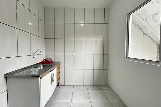 Studio de kitnet/studio para alugar com 1 quarto, 35m² em Barreiros, São José