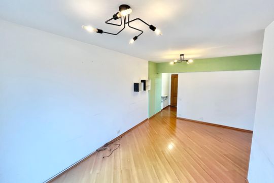 Sala de apartamento para alugar com 3 quartos, 70m² em Jardim das Laranjeiras, São Paulo