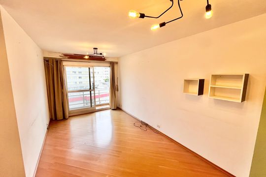 Sala de apartamento para alugar com 3 quartos, 70m² em Jardim das Laranjeiras, São Paulo