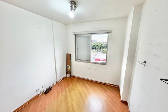 Quarto 1 de apartamento para alugar com 3 quartos, 70m² em Jardim das Laranjeiras, São Paulo