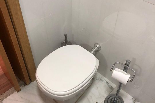 Banheiro de apartamento para alugar com 2 quartos, 76m² em Sumaré, São Paulo
