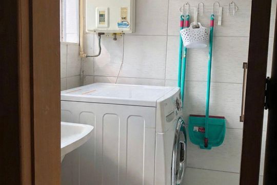 Área de serviço de apartamento para alugar com 2 quartos, 76m² em Sumaré, São Paulo