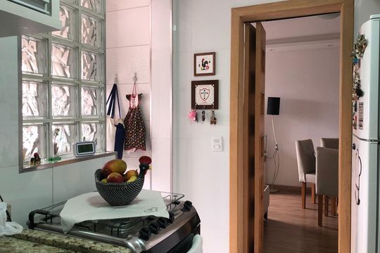 Área de serviço de apartamento para alugar com 2 quartos, 76m² em Sumaré, São Paulo