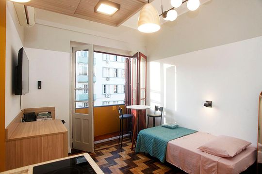 Studio - Sala / Quarto de apartamento para alugar com 1 quarto, 25m² em Centro Histórico, Porto Alegre