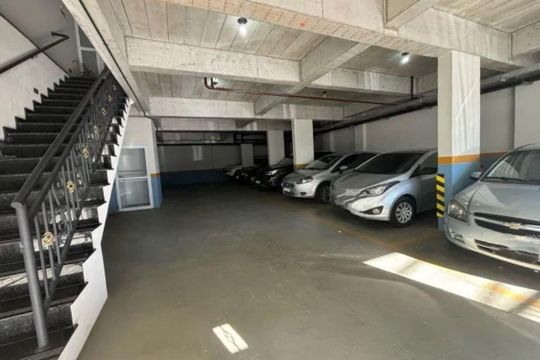 Garagem de casa de condomínio à venda com 2 quartos, 89m² em Vila Gustavo, São Paulo