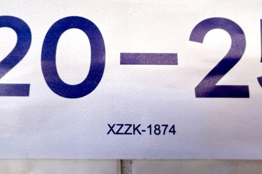 Código da placa XZZK-1874 de casa para alugar com 5 quartos, 220m² em Jardim Iv Centenario, Guarulhos