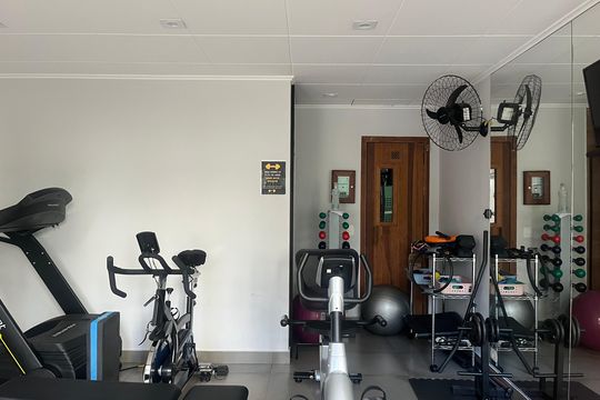 Área comum - Academia de apartamento para alugar com 3 quartos, 172m² em Perdizes, São Paulo