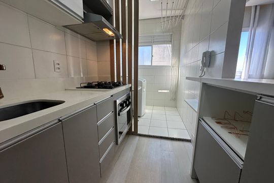 Cozinha de apartamento à venda com 2 quartos, 51m² em Centro, Barueri