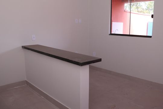 Sala -Cozinha de casa para alugar com 1 quarto, 40m² em Residencial Santa Luzia, Aparecida de Goiânia