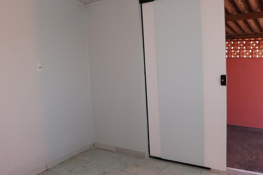 Studio de casa para alugar com 2 quartos, 100m² em Residencial Santa Luzia, Aparecida de Goiânia