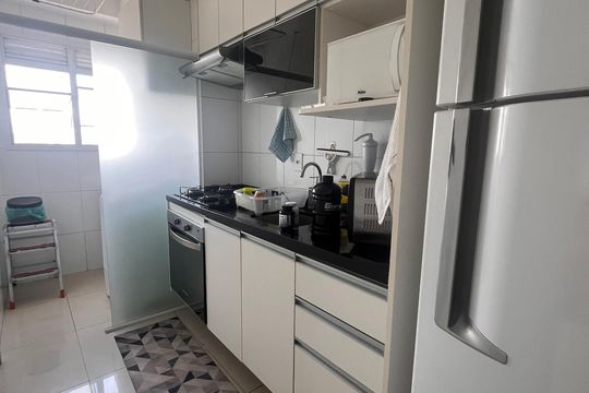 Cozinha de apartamento à venda com 1 quarto, 37m² em Santo Amaro, São Paulo