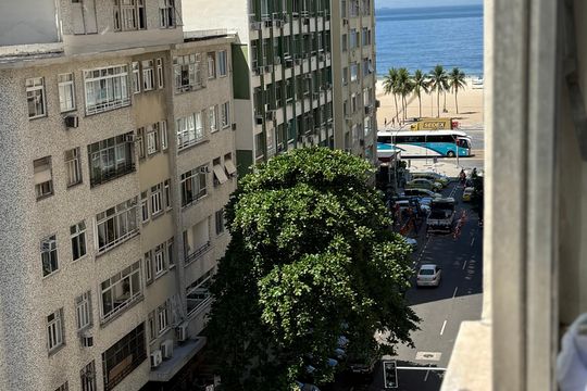 Vista  de apartamento para alugar com 1 quarto, 40m² em Copacabana, Rio de Janeiro