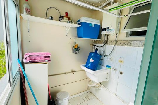Área de Serviço de apartamento para alugar com 2 quartos, 50m² em Jardim Santa Izabel, Cotia