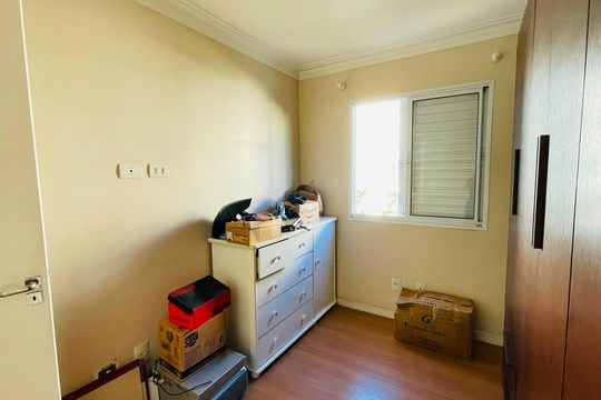 Quarto 2 de apartamento para alugar com 2 quartos, 50m² em Jardim Santa Izabel, Cotia