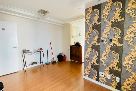 Sala de apartamento para alugar com 2 quartos, 50m² em Jardim Santa Izabel, Cotia
