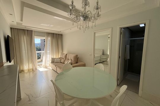 Apartamento para alugar com 1 quarto, 50m² em Melville Empresarial Ii, Barueri