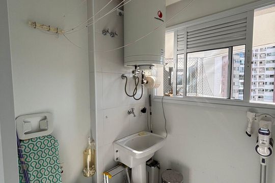 Lavanderia de apartamento para alugar com 1 quarto, 50m² em Melville Empresarial Ii, Barueri