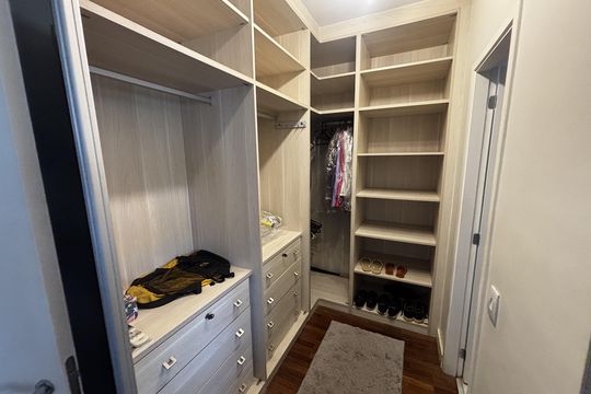 Quarto de casa de condomínio para alugar com 3 quartos, 138m² em Jardim Monte Kemel, São Paulo