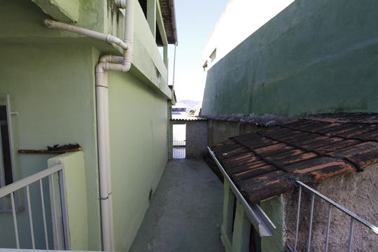 Área externa de casa à venda com 4 quartos, 360m² em Vista Alegre, Belo Horizonte