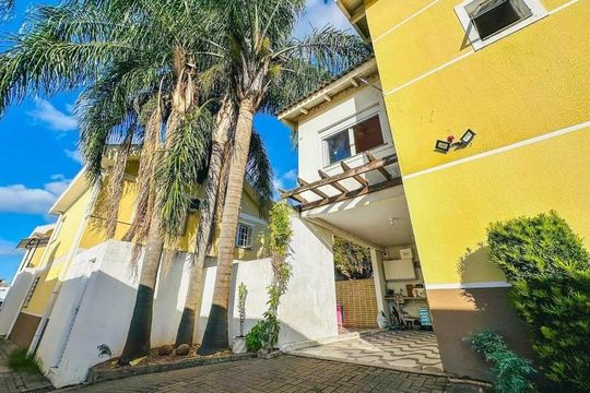 Área Externa de casa de condomínio à venda com 2 quartos, 110m² em Fátima, Canoas
