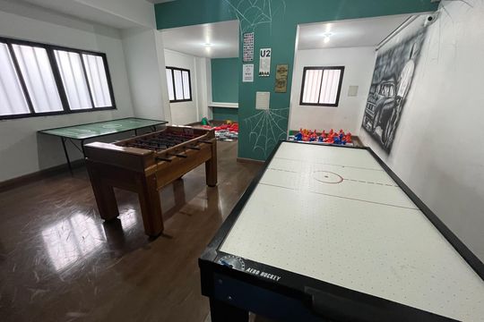 Sala de Jogos de apartamento para alugar com 2 quartos, 68m² em Jardim Maria Rosa, Taboão da Serra