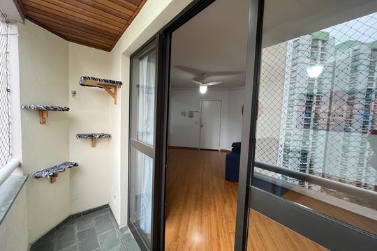 Sacada de apartamento para alugar com 2 quartos, 68m² em Jardim Maria Rosa, Taboão da Serra