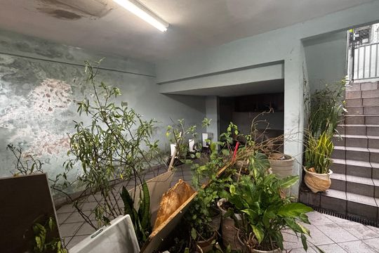 Garagem de casa à venda com 2 quartos, 165m² em Parque Erasmo Assunção, Santo André