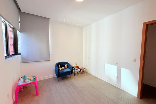 Apartamento para alugar com 4 quartos, 250m² em Centro, Juiz de Fora