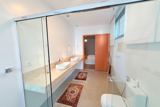 Apartamento para alugar com 4 quartos, 250m² em Centro, Juiz de Fora
