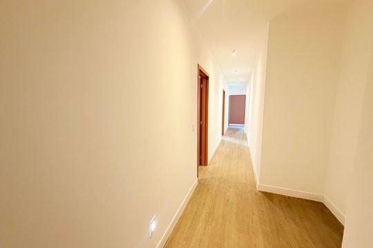 Apartamento para alugar com 4 quartos, 250m² em Centro, Juiz de Fora