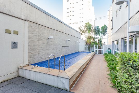 Área comum - Piscina de apartamento para alugar com 2 quartos, 49m² em Vila Gumercindo, São Paulo