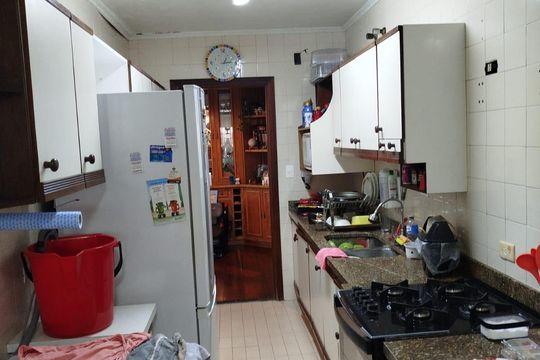 Cozinha de casa à venda com 2 quartos, 480m² em Parque Terra Nova, São Bernardo do Campo