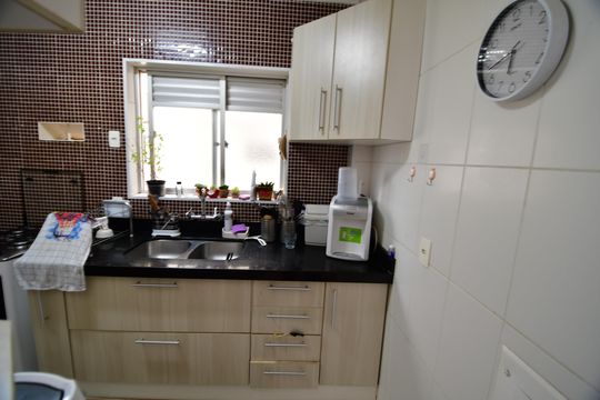 Cozinha de apartamento para alugar com 3 quartos, 100m² em Jardim Flamboyant, Campinas