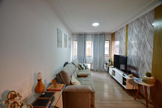 Sala de apartamento para alugar com 3 quartos, 100m² em Jardim Flamboyant, Campinas